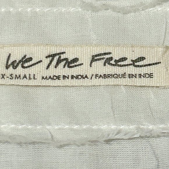 LIKE NEW! Women's We the Free White Pleated/Ruffled Blouse - XS - Picture 11 of 13